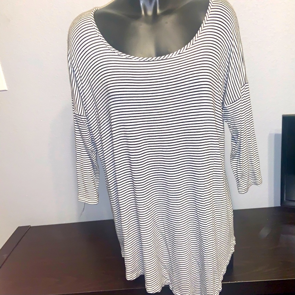 Babeau L long blouse soft flowy navy/white